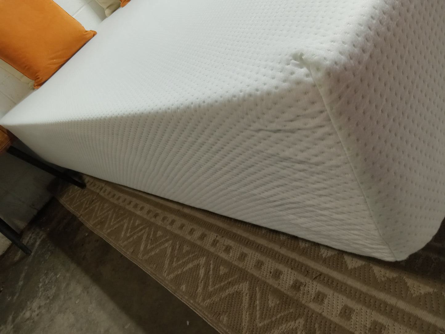 Zinus | Green Tea | 12" Queen Mattress