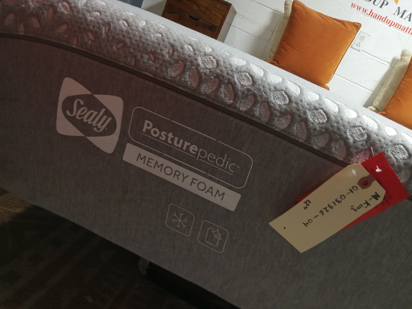 Sealy | Posturepedic Memory Foam | 12" King Mattress