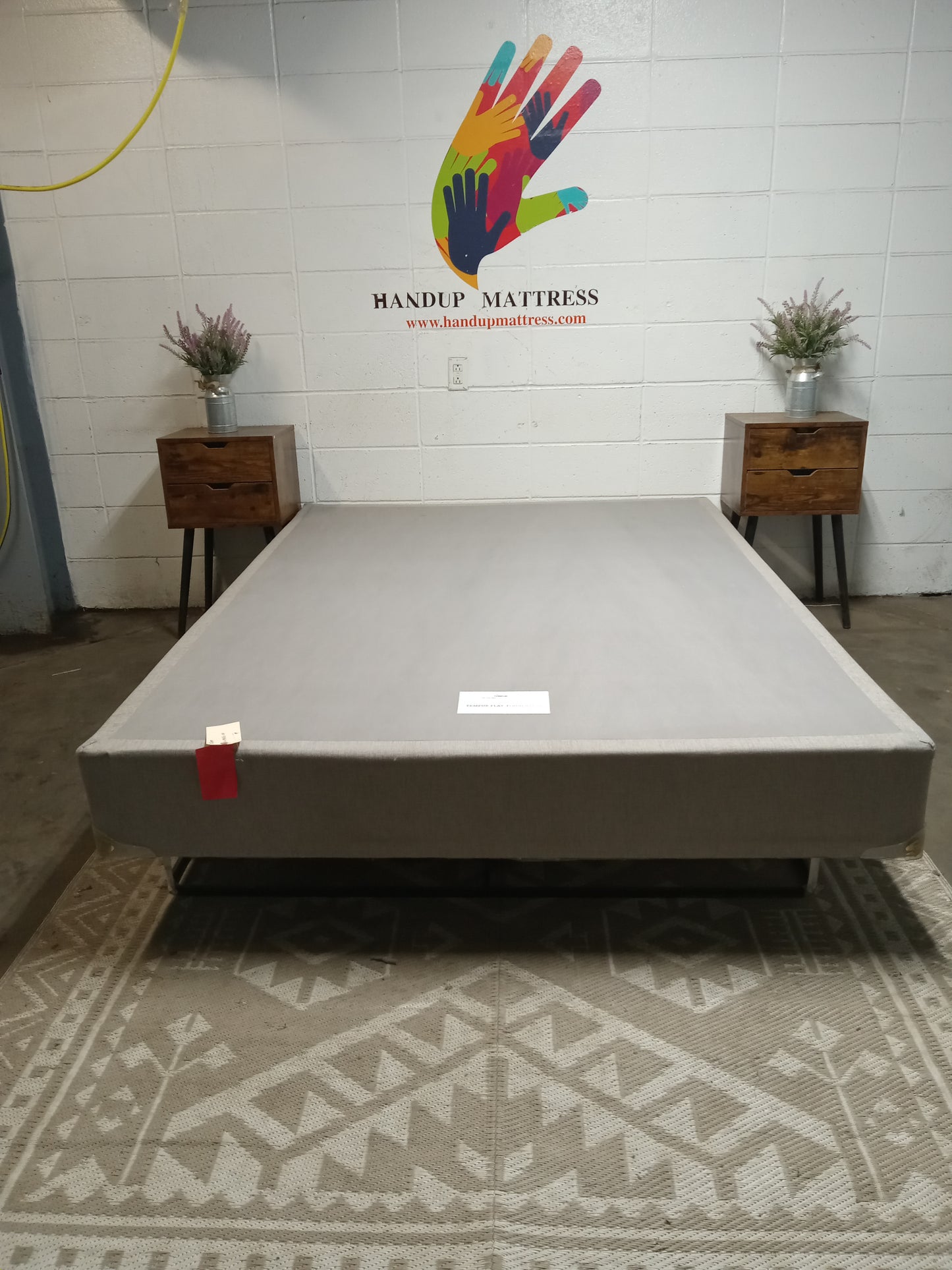 Simmons | Light Brown | 9" Queen Box Spring