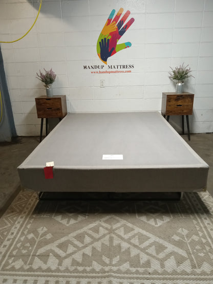 Simmons | Light Brown | 9" Queen Box Spring