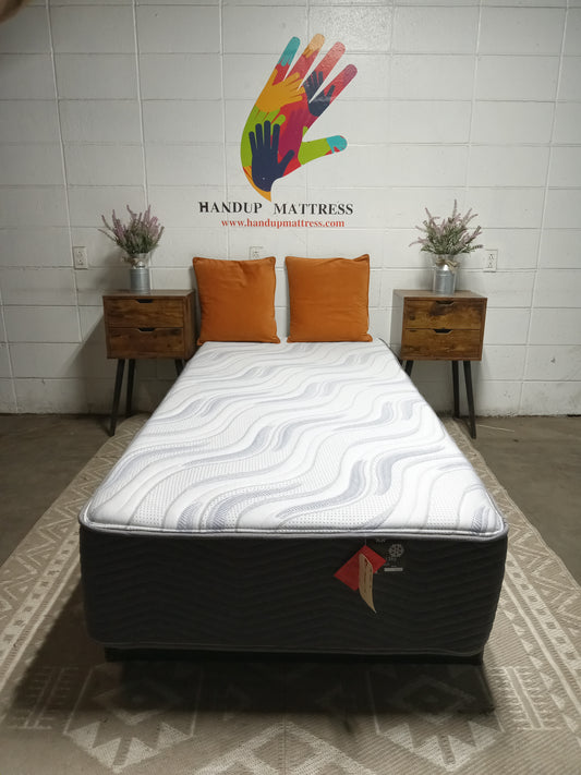 Jordan's Mattress Factory | Night Sky Hybrid w/ Chill Touch | 13" Twin XL Mattress