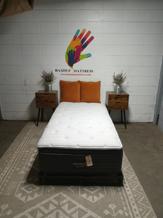 Beautyrest | Silver BRS900 Plush  | 14" Twin