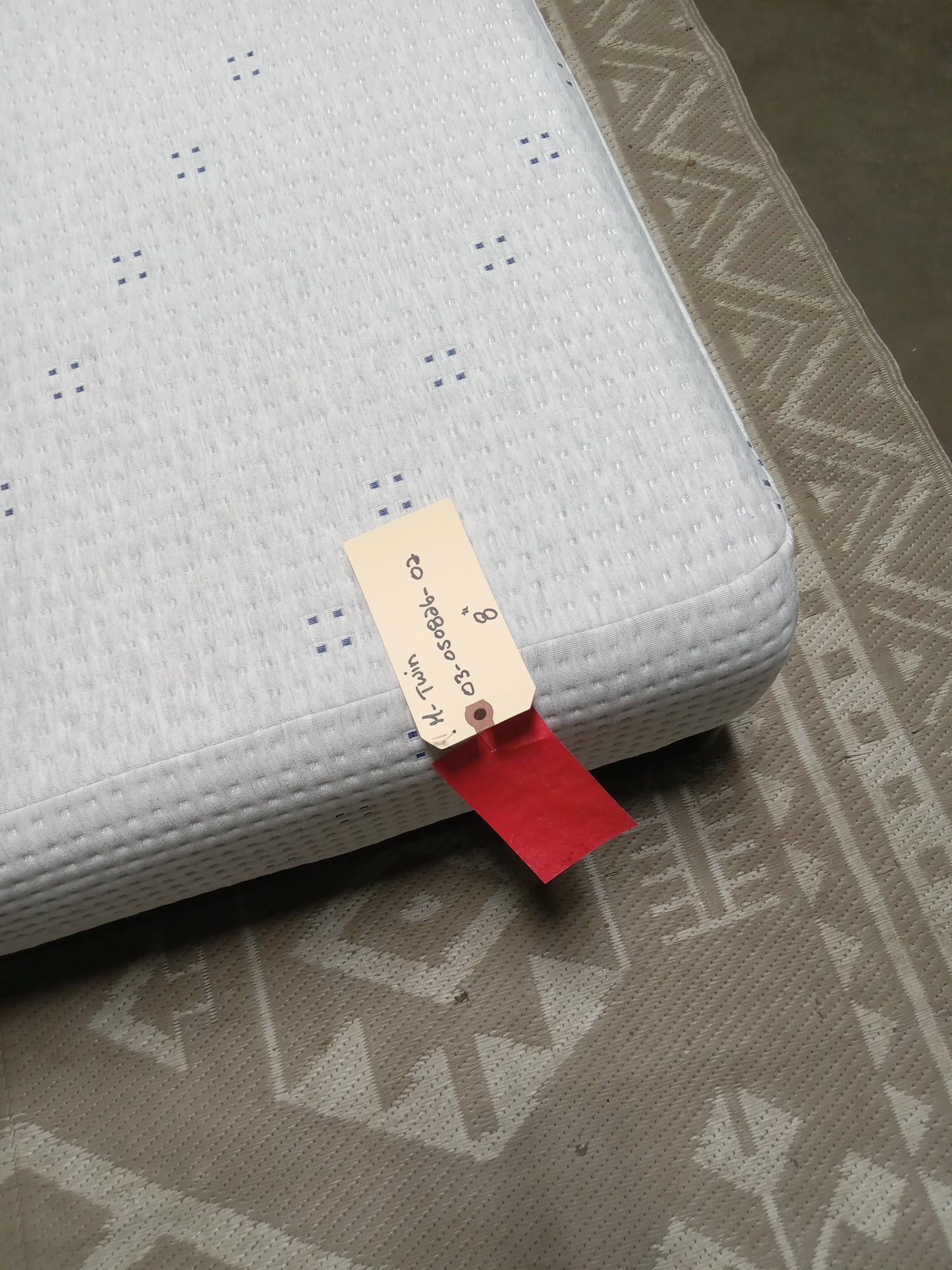 Sleepy's | Basic Memory Foam Firm | 8" Twin Mattress