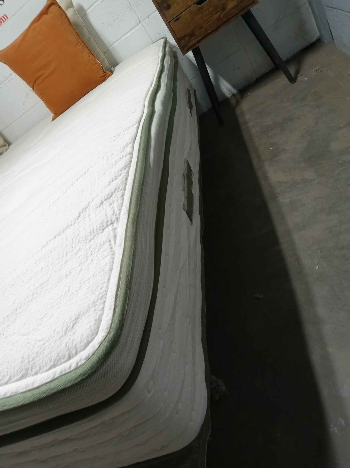 Avocado | Green Plush | 13" King Mattress