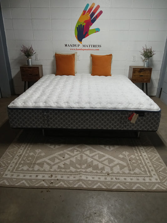 Aireloom | Phoenix Tight Top | 12" Mattress