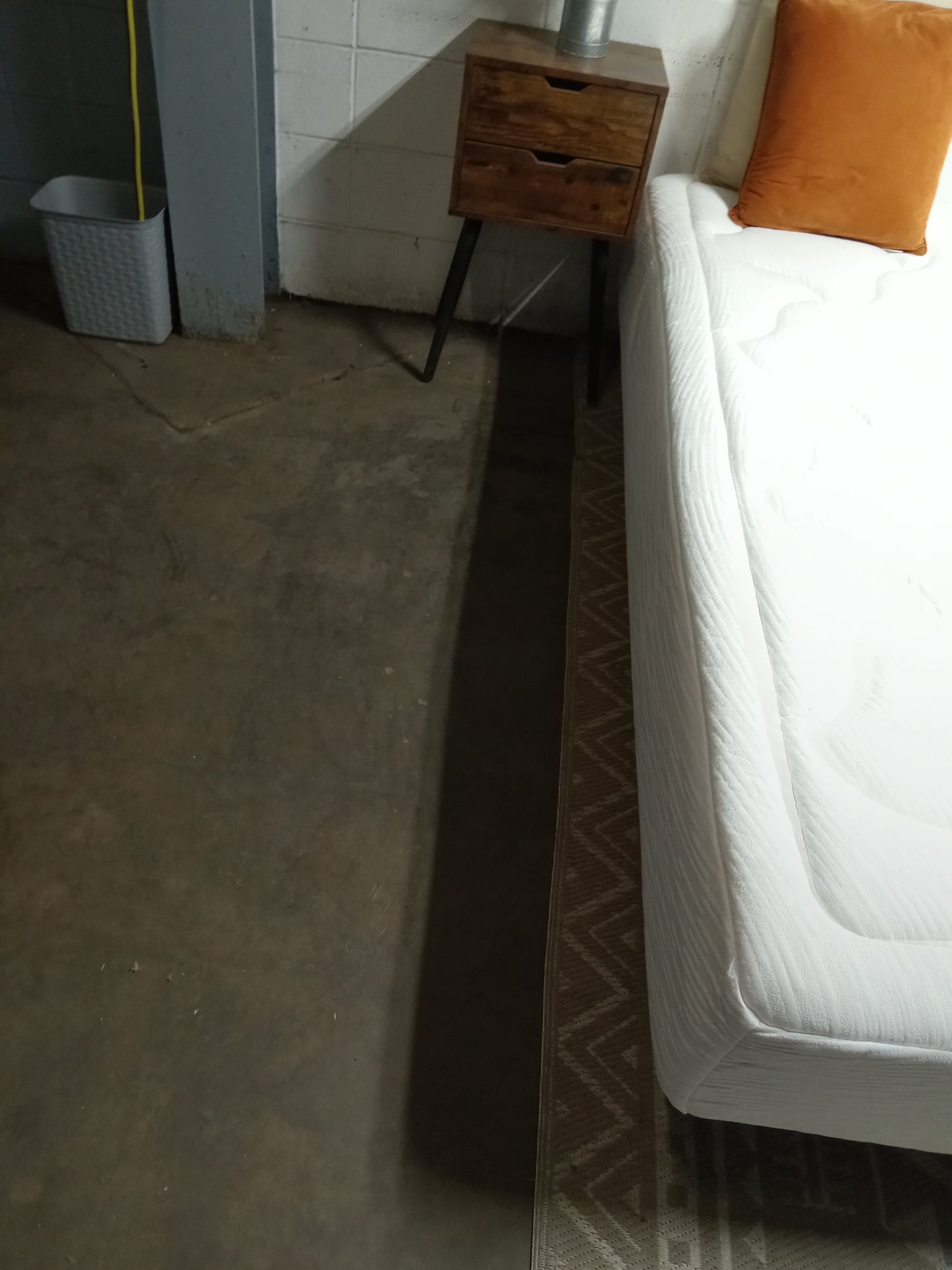 Zinus | Cloud Tight Top | 12" Queen Mattress