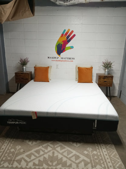 Tempur-Pedic | Pro Adapt Medium | 12" Mattress