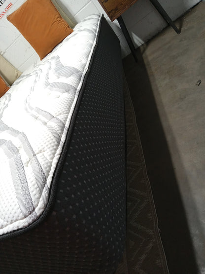Lumina | Royalty Supreme Luxury  Firm | 12" King Mattress