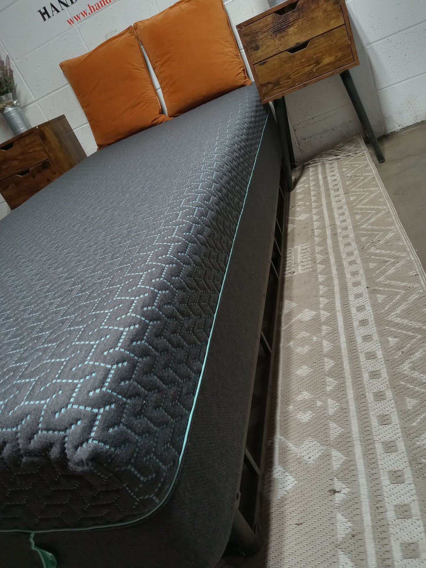 Tuft & Needle | Mint Hybrid | 14" Twin XL