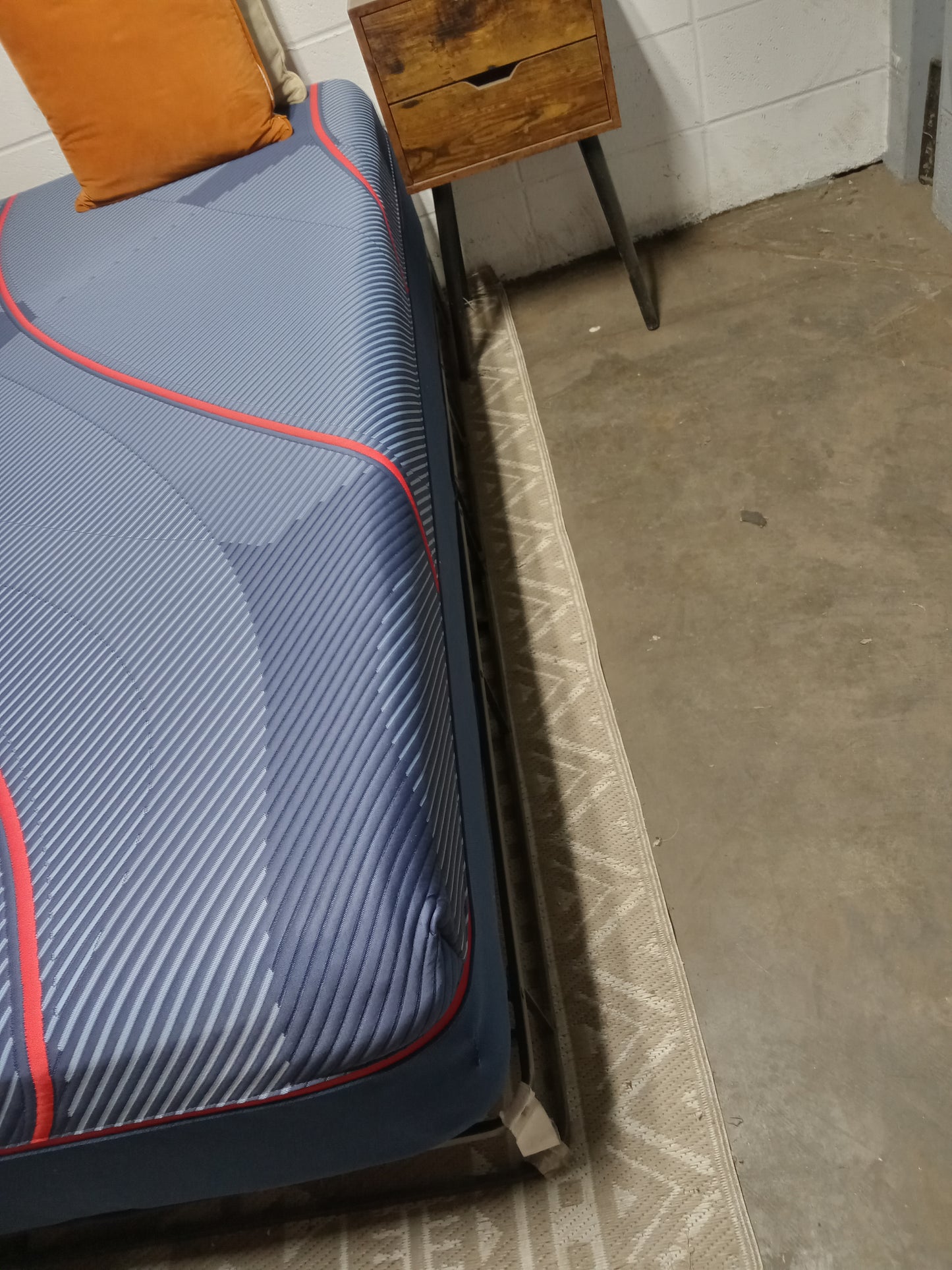 Sealy | Posturepedic Elite Hybrid | 13" Full Mattress