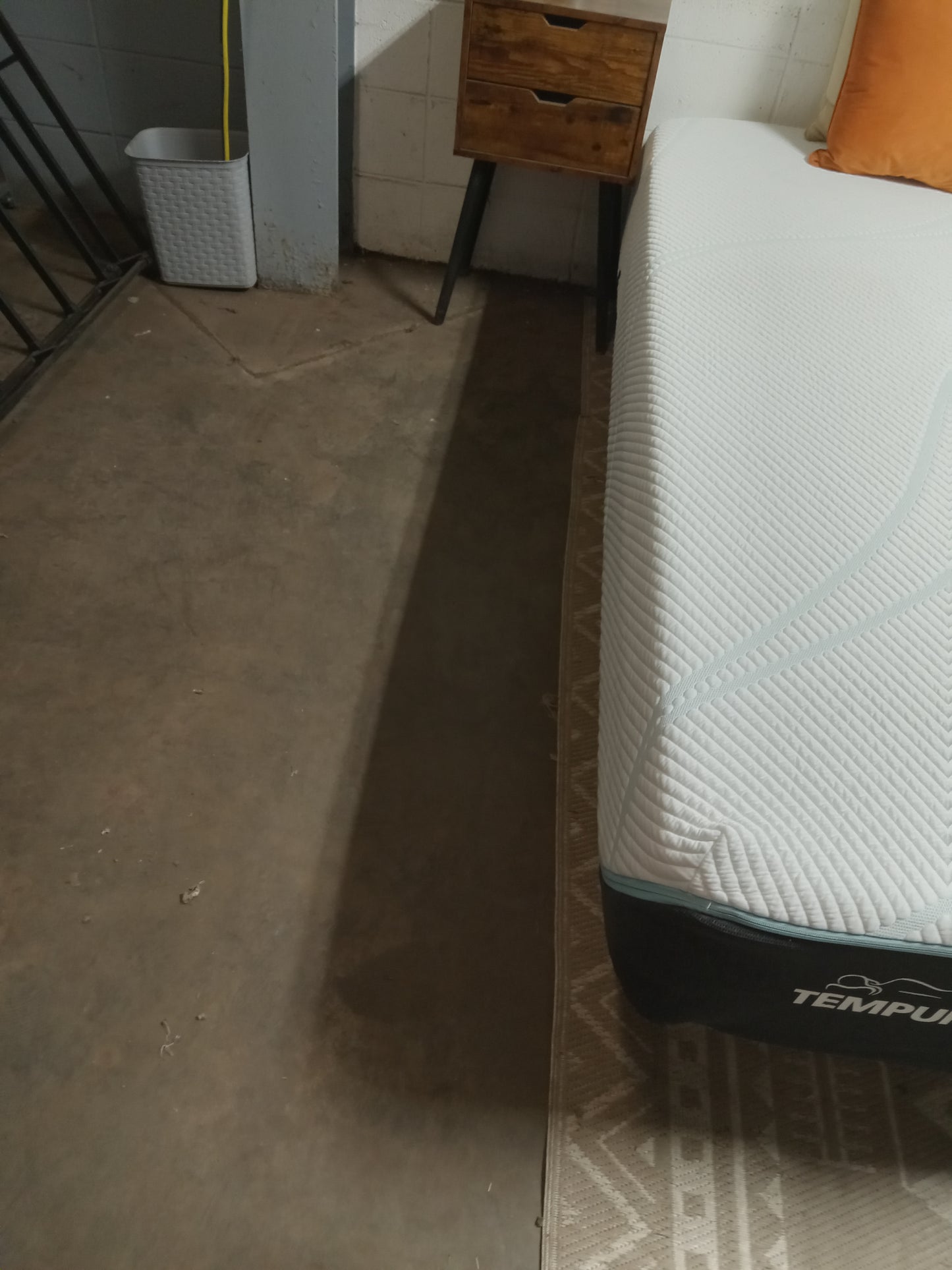 Tempur-Pedic | Pro Adapt Medium | 11" King Mattress