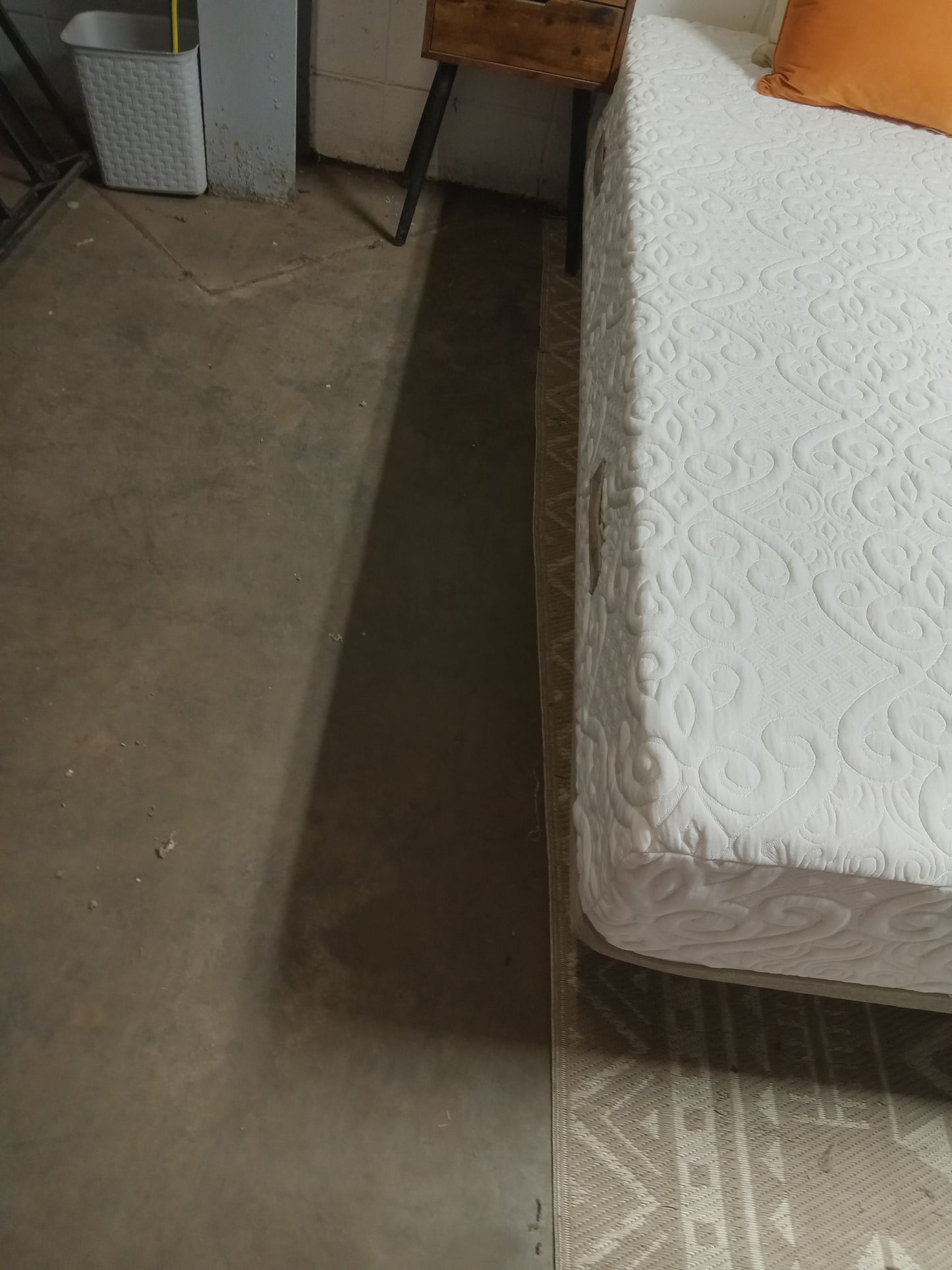 Bob-O-Pedic | Gel Memory Foam | 12" King Mattress