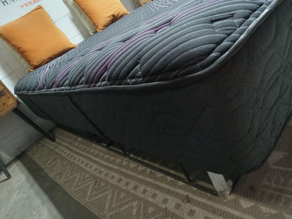 Beautyrest | Black Series 2 | 12" Queen Mattress