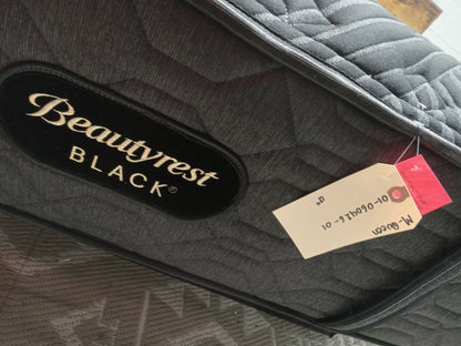 Beautyrest | Black Series 2 | 12" Queen Mattress