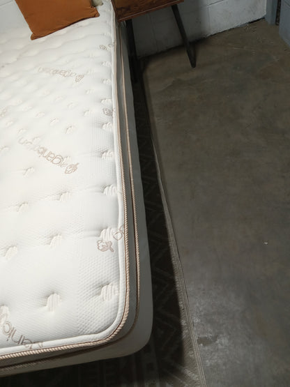 Saatva | Luxury Mattress | 11" Queen Mattress