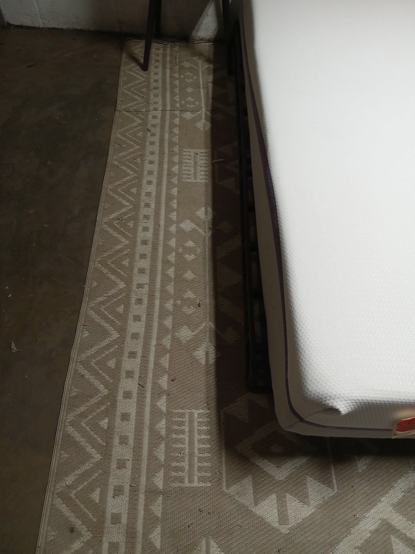 Purple | Plus | 9'' Twin XL  Mattress