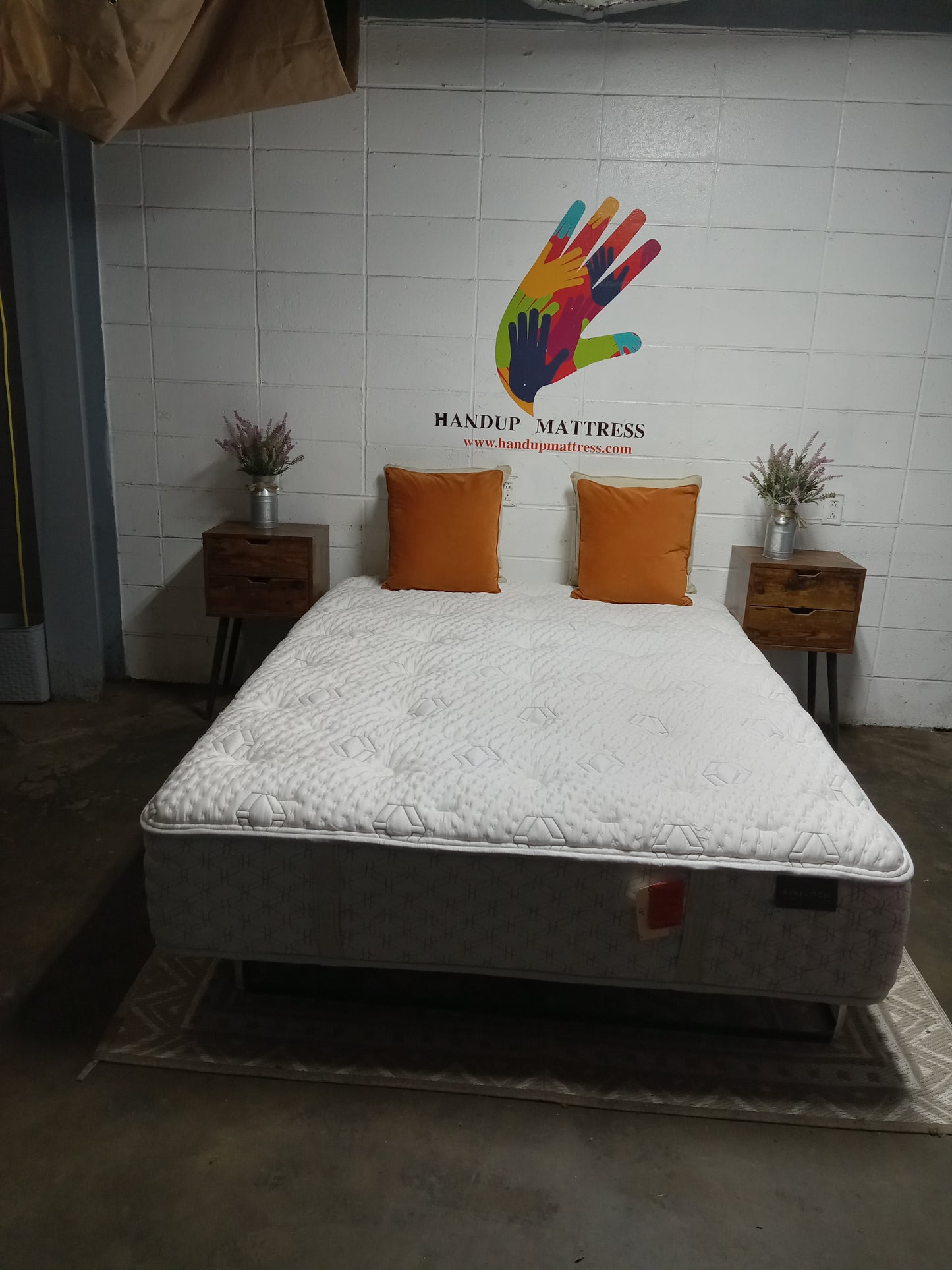 Aireloom | Madison Medium Plush | 13" Queen Mattress