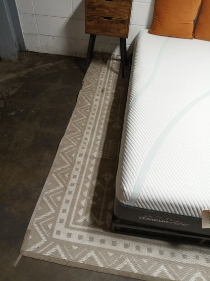 Tempur-Pedic | Pro Adapt Medium | 12" Mattress