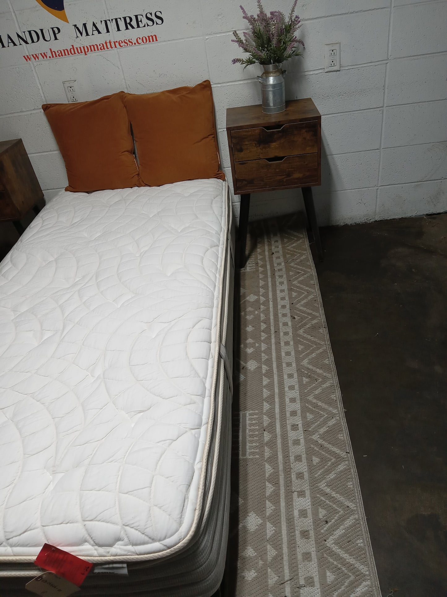 Bob-O-Pedic | Lush Plush | 11" Twin Mattress