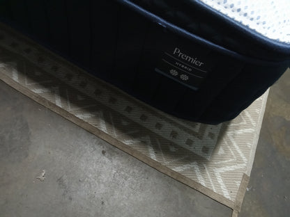 DreamCloud | Premier Hybrid | 13" Queen Mattress
