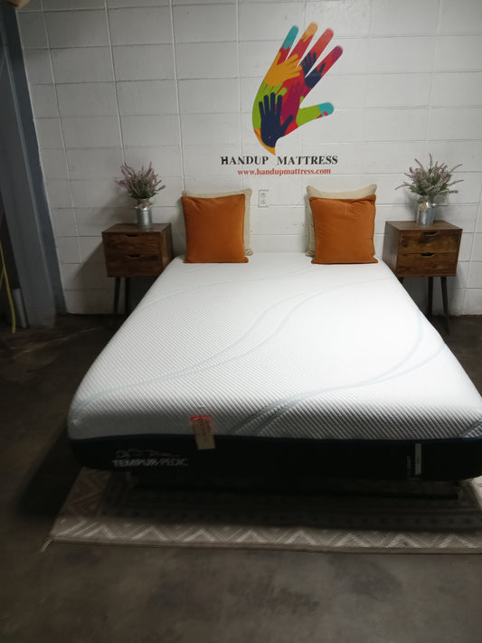 Tempur-Pedic | Pro Adapt Soft | 12" Queen Mattress