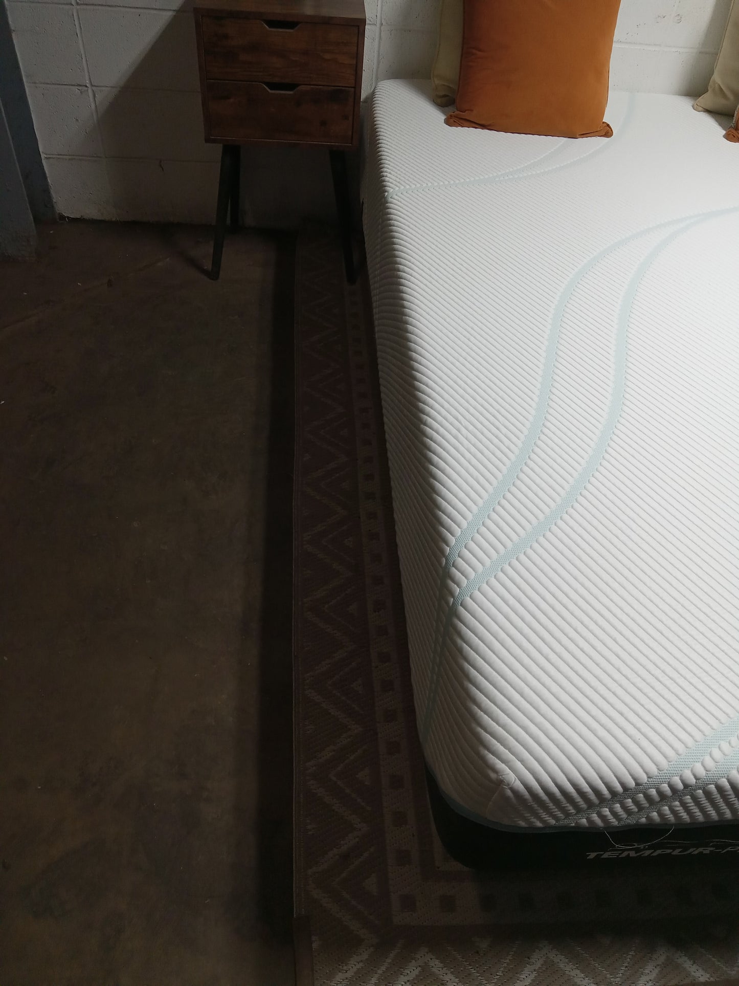 Tempur-Pedic | Pro Adapt Medium | 12" Mattress