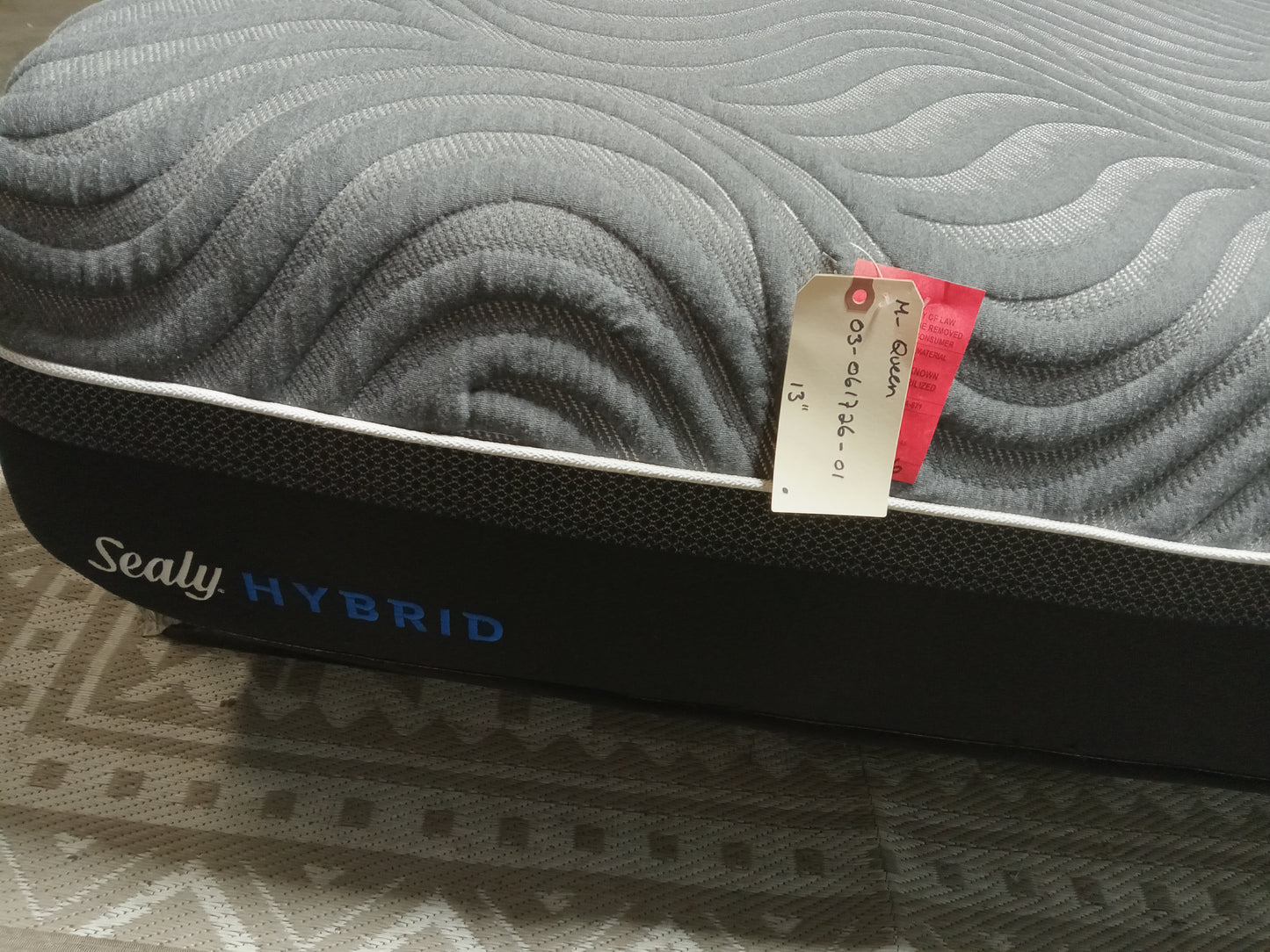 Sealy | Performance Hybrid Kelburn II | 13" Mattress