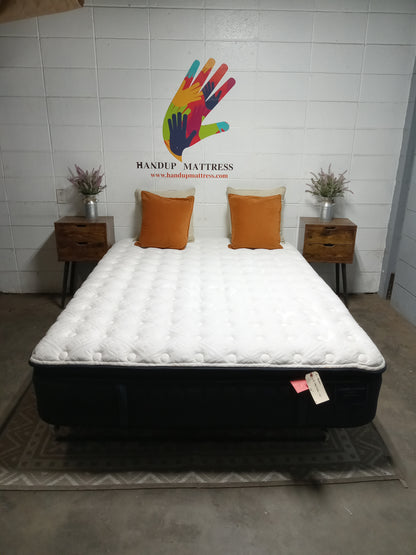 Stearns & Foster | Estate | 12" Queen Mattress