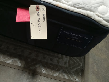 Stearns & Foster | Estate | 12" Queen Mattress