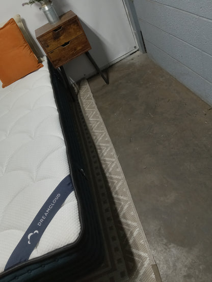 Dreamcloud | Classic Hybrid | 12'' Mattress