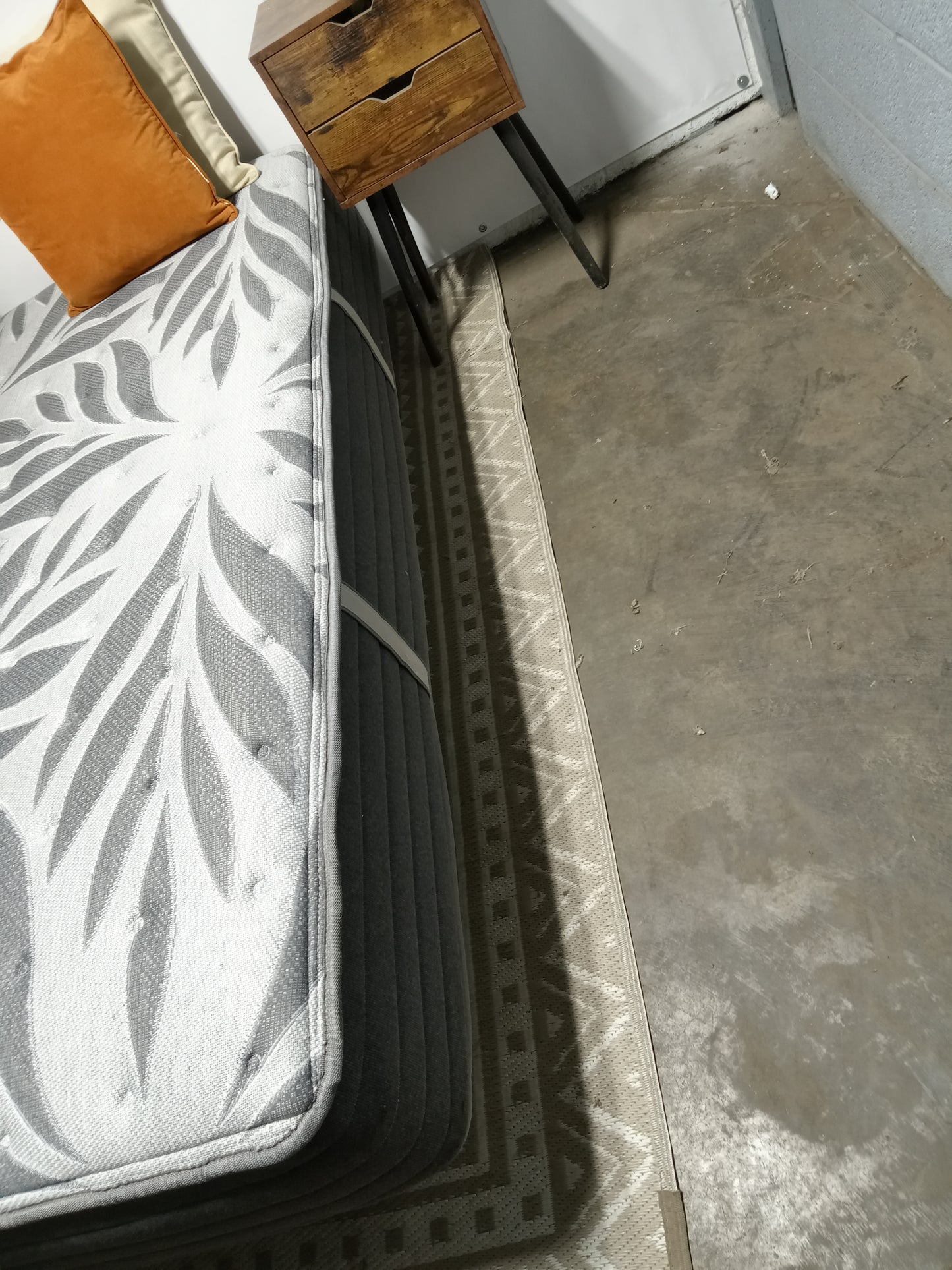 Sealy | Posturepedic Plus | 11" Mattress