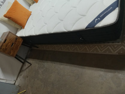 Dreamcloud | Classic Hybrid | 12'' Mattress