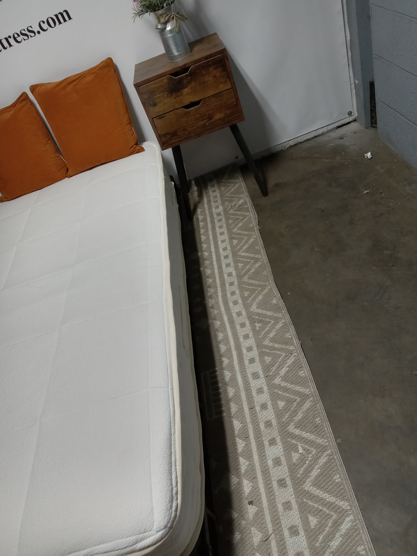 Awara | Natural Luxury | 10" Twin Mattress