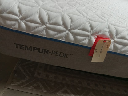 Tempur-Pedic | Tempur Cloud Supreme | 11.5" King  Mattress