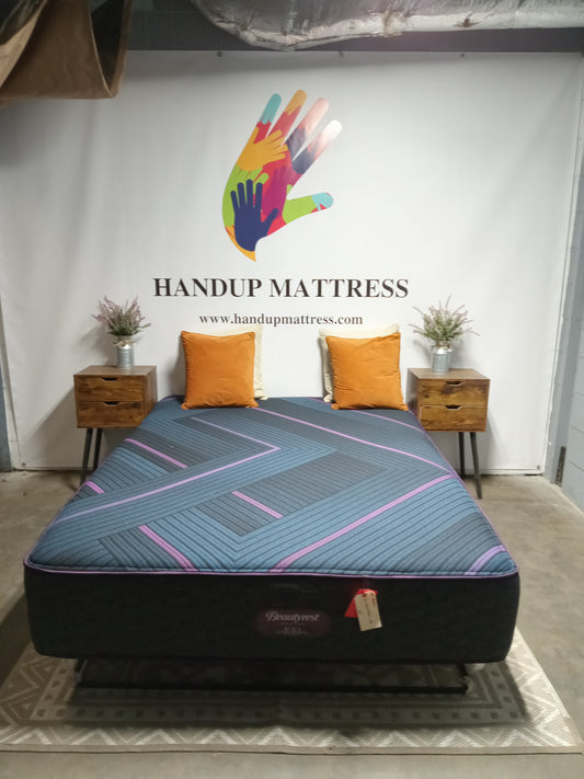 Beautyrest | World Class Level 3 | 12" Queen Mattress