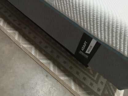 Tempur-Pedic | Adapt Medium | 11" Queen Mattress