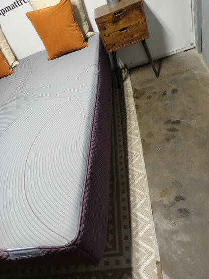 Purple | Restore Plus | 14" Queen Mattress