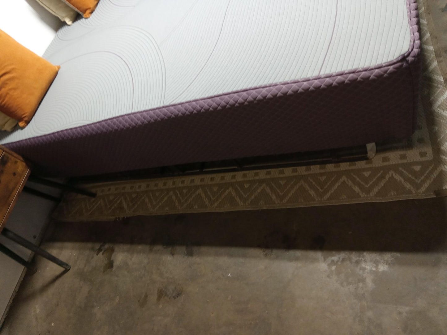 Purple | Restore Plus | 14" Queen Mattress