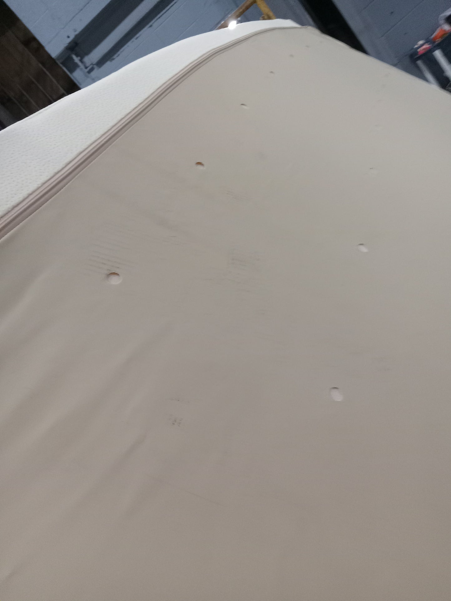Bob-O-Pedic | Plush | 9" Queen Mattress