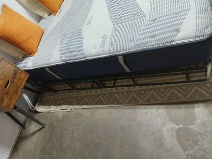 Golden Elegance | By Sealy | 10" Full Mattress