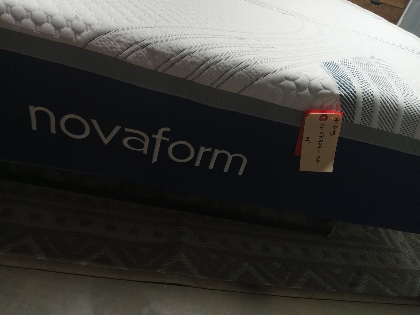 Novaform | Comfort Grande Advanced Gel Memory Foam | 14" King Mattress