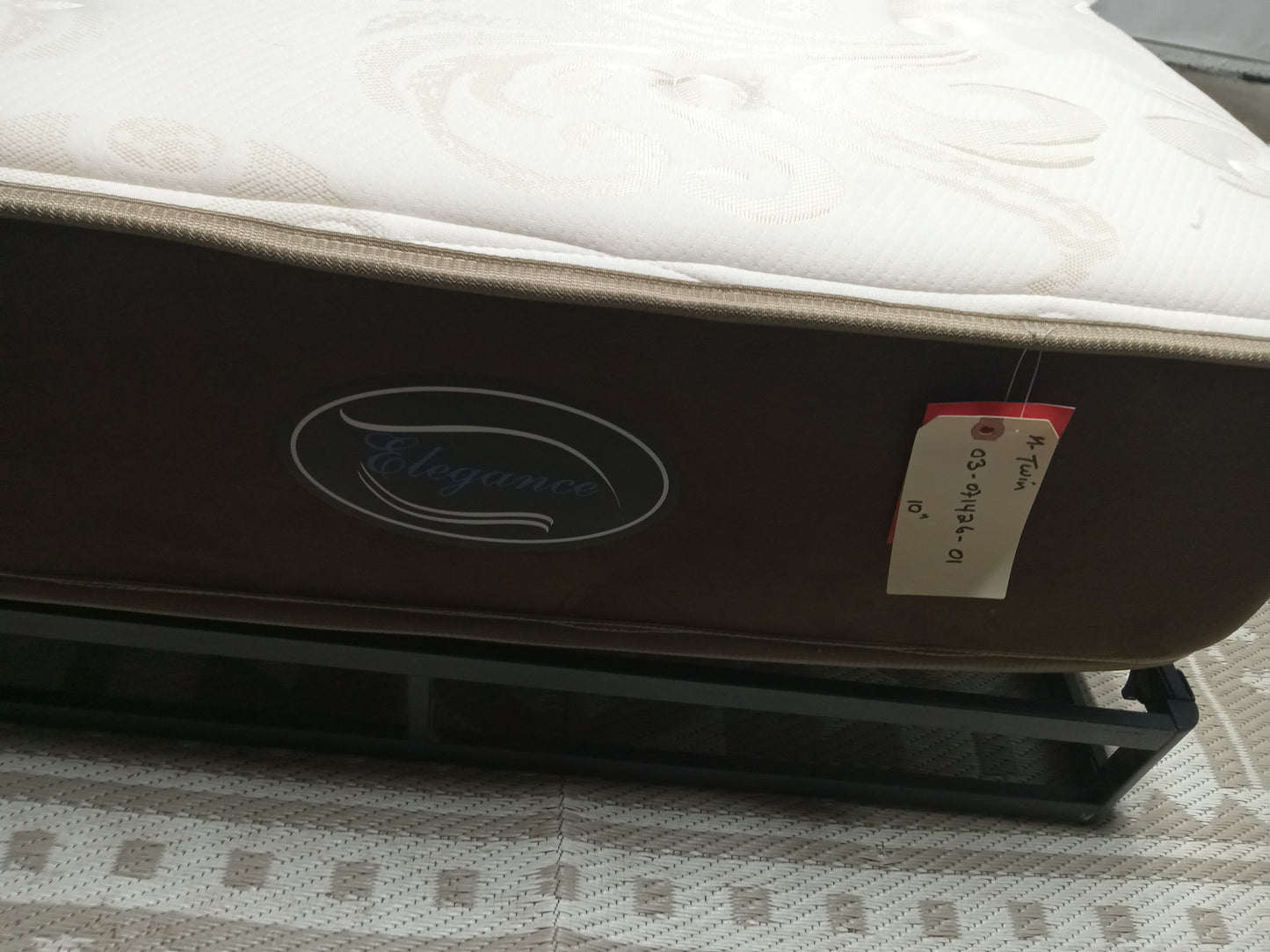 Elegance | Plush | 10" Twin Mattress