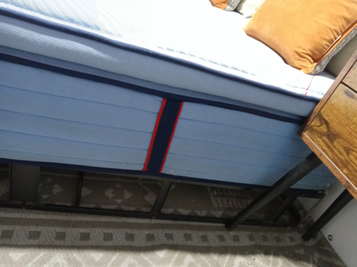 Sealy | Posturepedic Plus | 13" Queen Mattress