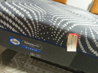 Sealy | Posturepedic Plush Hybrid | 14" King Mattresses
