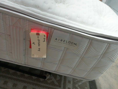 Aireloom | Preffered Solano Luxe Top Plush | 14" King Mattress