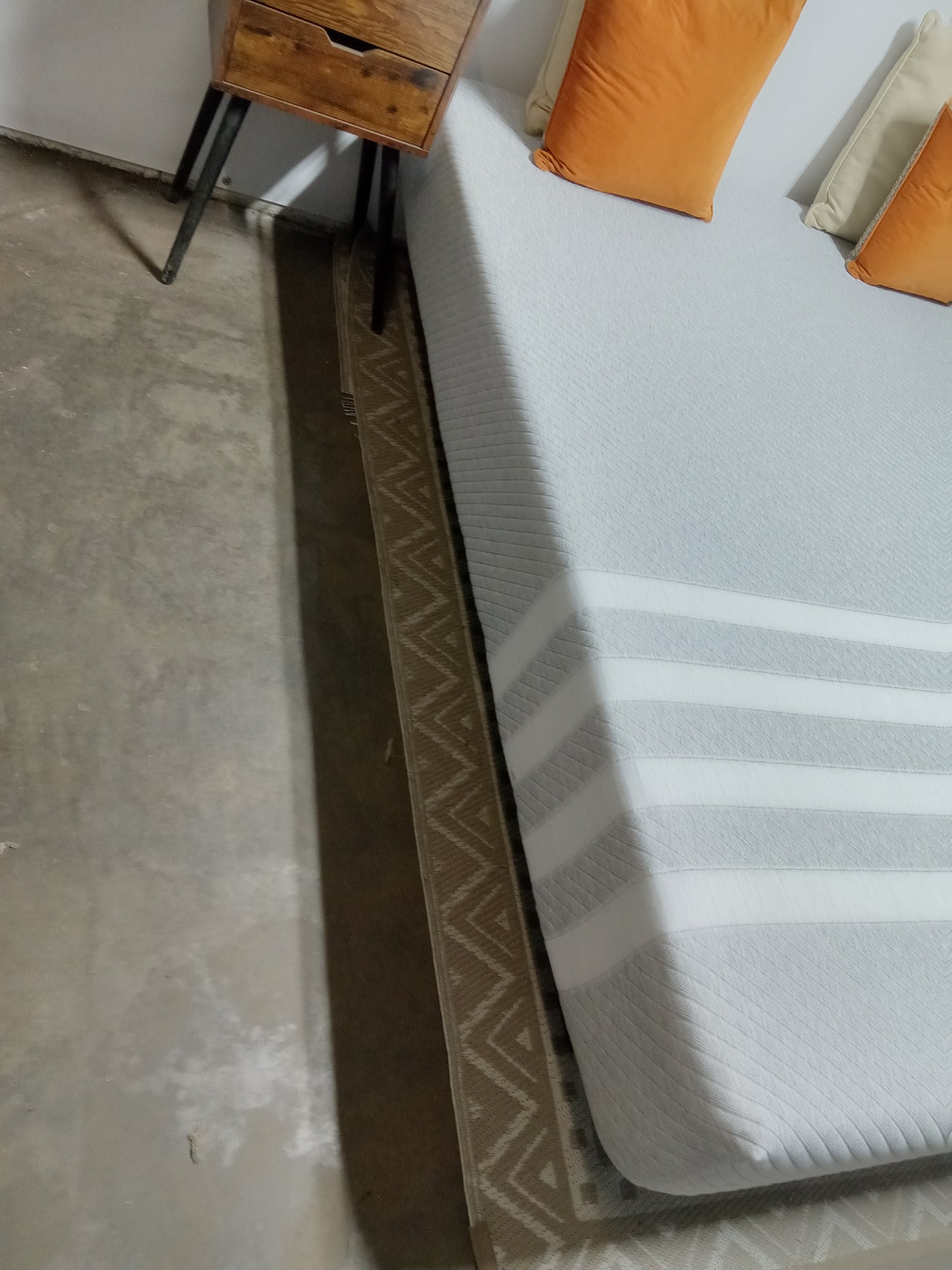Leesa | Original | 10" Queen Mattress