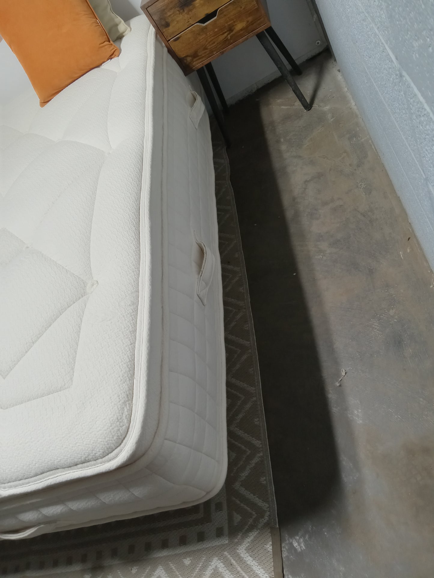 Avocado | Luxury Organic | 17" King mattress