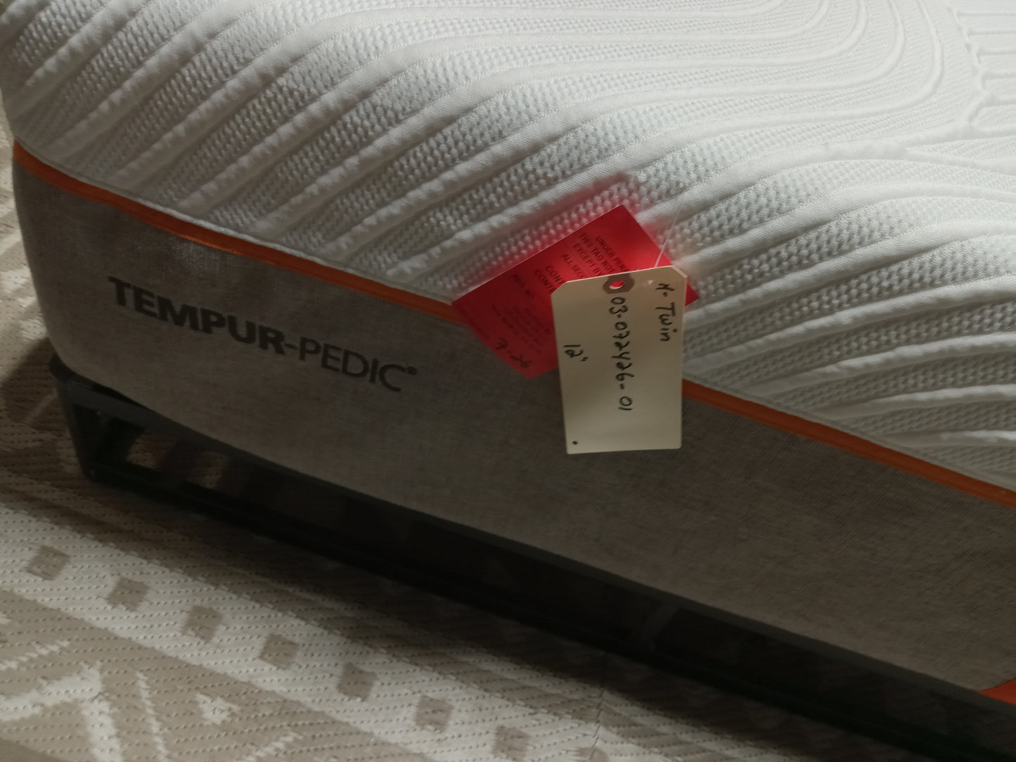 Tempur-Pedic | Tempur Contour Elite Breeze | 12" Twin Mattress