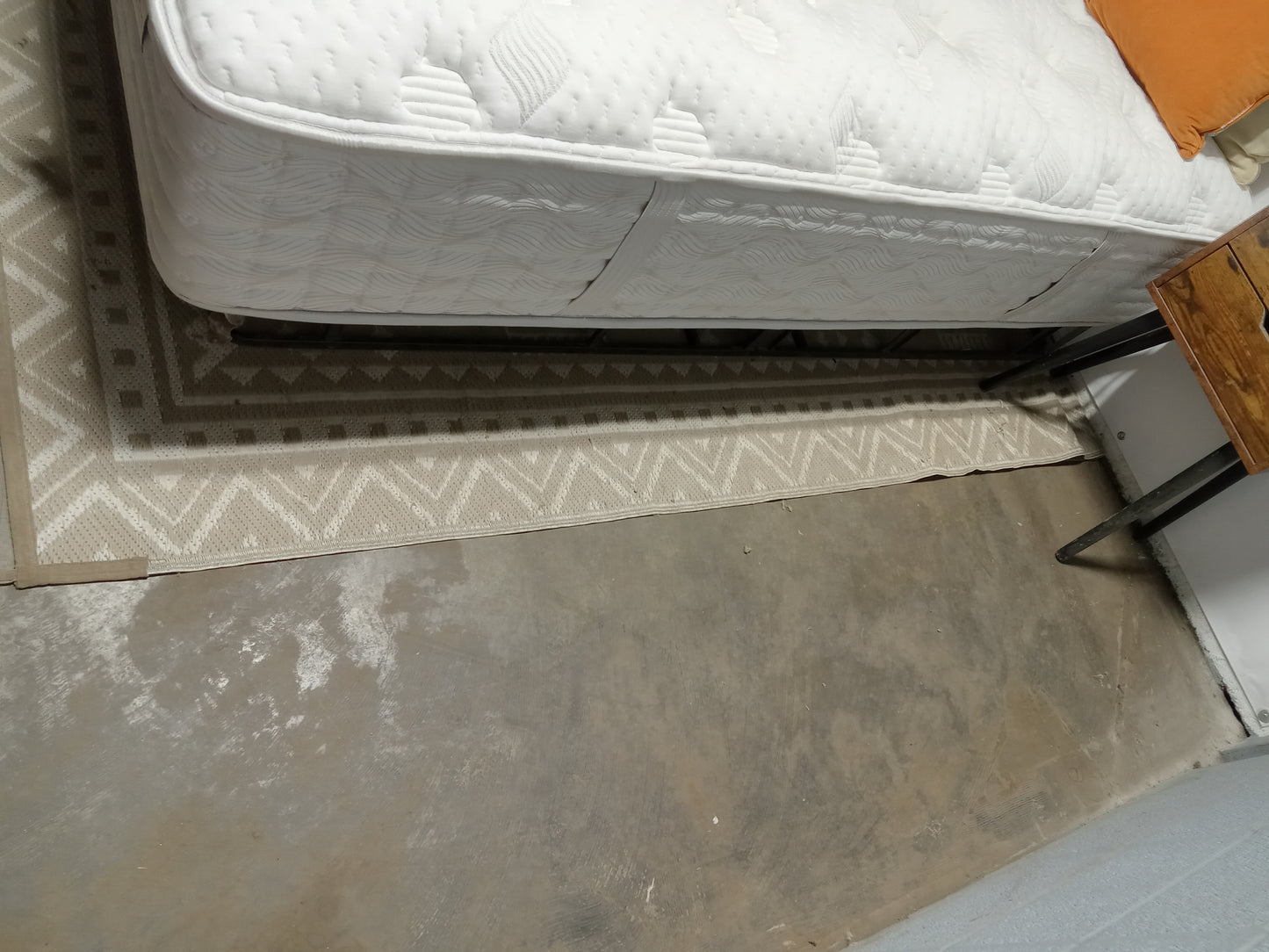 Aireloom | Cypress Tight Top | 12" Queen  Mattresses