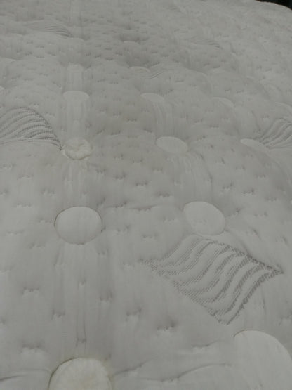 Aireloom | Cypress Tight Top | 12" Queen  Mattresses